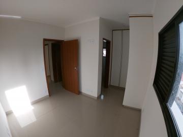 Alugar Apartamento / Padr&atilde;o em S&atilde;o Jos&eacute; do Rio Preto R$ 2.200,00 - Foto 9
