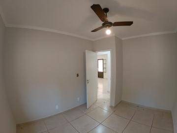 Alugar Casa / Padr&atilde;o em S&atilde;o Jos&eacute; do Rio Preto R$ 1.000,00 - Foto 8