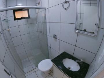 Alugar Casa / Padr&atilde;o em S&atilde;o Jos&eacute; do Rio Preto R$ 1.000,00 - Foto 9