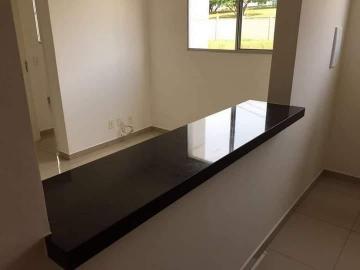 Alugar Apartamento / Padr&atilde;o em S&atilde;o Jos&eacute; do Rio Preto R$ 800,00 - Foto 2