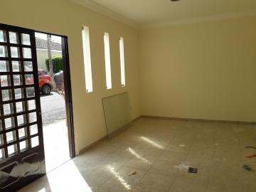 Alugar Comercial / Sala em S&atilde;o Jos&eacute; do Rio Preto. apenas R$ 700,00