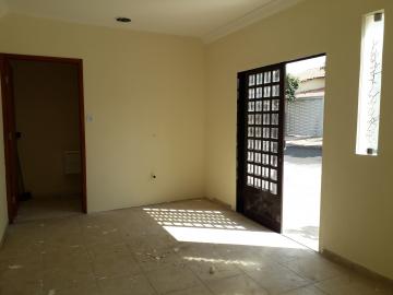 Alugar Comercial / Sala em S&atilde;o Jos&eacute; do Rio Preto R$ 700,00 - Foto 2