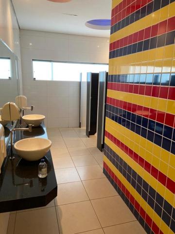 Alugar Comercial / Sal&atilde;o em S&atilde;o Jos&eacute; do Rio Preto R$ 28.000,00 - Foto 25