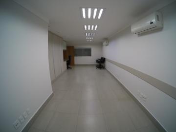 Alugar Comercial / Pr&eacute;dio Inteiro em S&atilde;o Jos&eacute; do Rio Preto R$ 21.500,00 - Foto 6