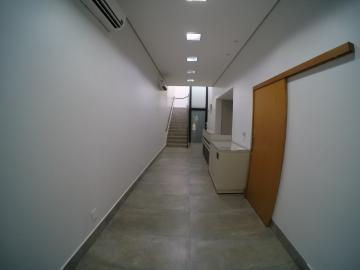 Alugar Comercial / Pr&eacute;dio Inteiro em S&atilde;o Jos&eacute; do Rio Preto R$ 21.500,00 - Foto 12