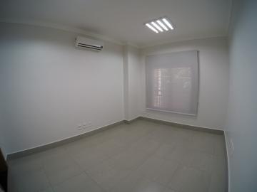 Alugar Comercial / Pr&eacute;dio Inteiro em S&atilde;o Jos&eacute; do Rio Preto R$ 21.500,00 - Foto 24