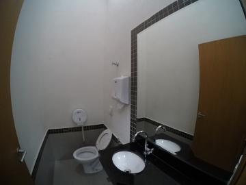 Alugar Comercial / Pr&eacute;dio Inteiro em S&atilde;o Jos&eacute; do Rio Preto R$ 21.500,00 - Foto 26