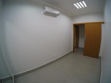 Alugar Comercial / Pr&eacute;dio Inteiro em S&atilde;o Jos&eacute; do Rio Preto R$ 21.500,00 - Foto 30