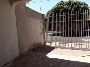 Alugar Casa / Padr&atilde;o em S&atilde;o Jos&eacute; do Rio Preto R$ 1.300,00 - Foto 9