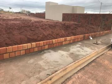 Terreno / Padr&atilde;o em Mirassol , Comprar por R$85.000,00
