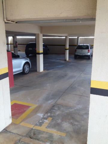 Comprar Apartamento / Padr&atilde;o em S&atilde;o Jos&eacute; do Rio Preto R$ 310.000,00 - Foto 14