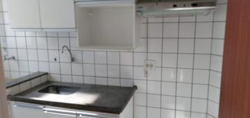 Alugar Apartamento / Padr&atilde;o em S&atilde;o Jos&eacute; do Rio Preto R$ 700,00 - Foto 6