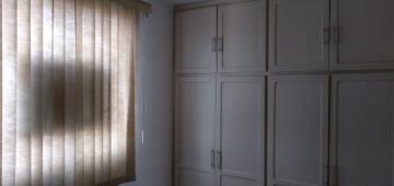 Alugar Apartamento / Padr&atilde;o em S&atilde;o Jos&eacute; do Rio Preto R$ 700,00 - Foto 9