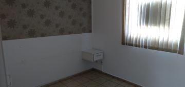 Alugar Apartamento / Padr&atilde;o em S&atilde;o Jos&eacute; do Rio Preto R$ 700,00 - Foto 10