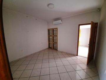 Alugar Casa / Sobrado em S&atilde;o Jos&eacute; do Rio Preto R$ 2.500,00 - Foto 3