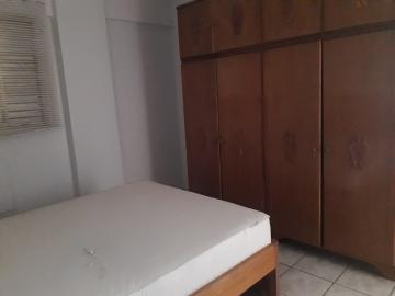 Alugar Apartamento / Padr&atilde;o em S&atilde;o Jos&eacute; do Rio Preto R$ 900,00 - Foto 7