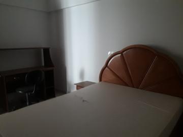 Alugar Apartamento / Padr&atilde;o em S&atilde;o Jos&eacute; do Rio Preto R$ 900,00 - Foto 8