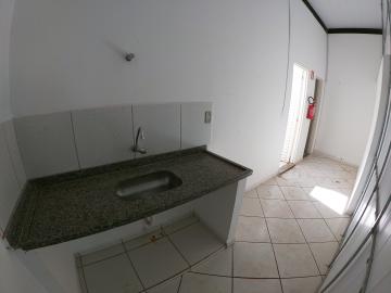 Alugar Comercial / Sal&atilde;o em Neves Paulista R$ 1.700,00 - Foto 6