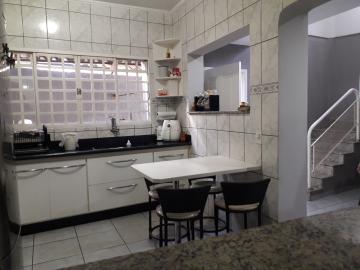 Alugar Casa / Sobrado em S&atilde;o Jos&eacute; do Rio Preto R$ 2.000,00 - Foto 4