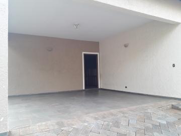 Alugar Casa / Padr&atilde;o em S&atilde;o Jos&eacute; do Rio Preto. apenas R$ 3.200,00