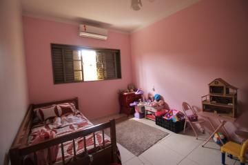 Alugar Casa / Padr&atilde;o em S&atilde;o Jos&eacute; do Rio Preto R$ 2.250,00 - Foto 3