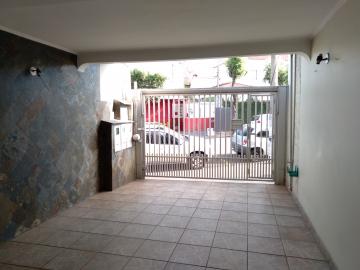 Alugar Casa / Padr&atilde;o em S&atilde;o Jos&eacute; do Rio Preto R$ 1.750,00 - Foto 3