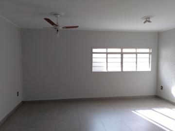 Alugar Casa / Padr&atilde;o em S&atilde;o Jos&eacute; do Rio Preto R$ 1.750,00 - Foto 6