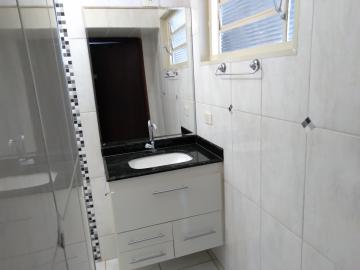 Alugar Casa / Padr&atilde;o em S&atilde;o Jos&eacute; do Rio Preto R$ 1.750,00 - Foto 9