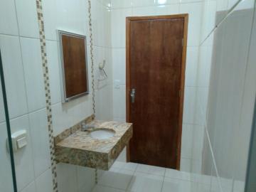 Alugar Casa / Padr&atilde;o em S&atilde;o Jos&eacute; do Rio Preto R$ 1.750,00 - Foto 16