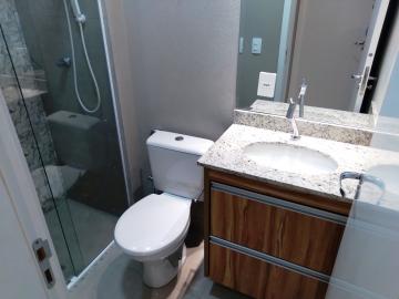 Alugar Apartamento / Padr&atilde;o em S&atilde;o Jos&eacute; do Rio Preto R$ 1.700,00 - Foto 14
