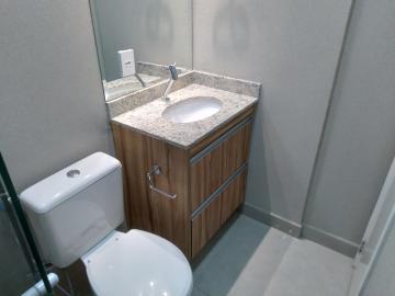 Alugar Apartamento / Padr&atilde;o em S&atilde;o Jos&eacute; do Rio Preto R$ 1.700,00 - Foto 16