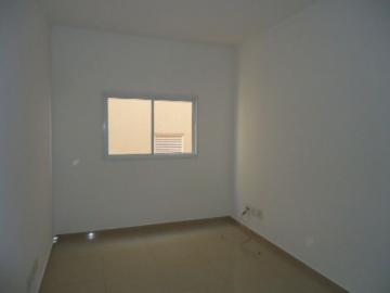 Alugar Apartamento / Padr&atilde;o em S&atilde;o Jos&eacute; do Rio Preto R$ 1.500,00 - Foto 4