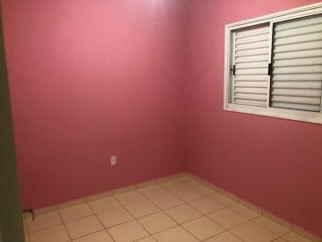 Alugar Casa / Padr&atilde;o em S&atilde;o Jos&eacute; do Rio Preto R$ 850,00 - Foto 6