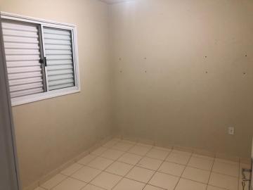 Alugar Casa / Padr&atilde;o em S&atilde;o Jos&eacute; do Rio Preto R$ 850,00 - Foto 3