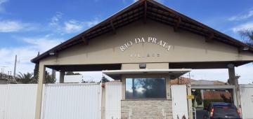 Alugar Casa / Condom&iacute;nio em S&atilde;o Jos&eacute; do Rio Preto. apenas R$ 2.200,00