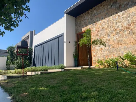 Casa / Condom&iacute;nio em Mirassol 