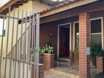 Casa / Padr&atilde;o em Guapia&ccedil;u 