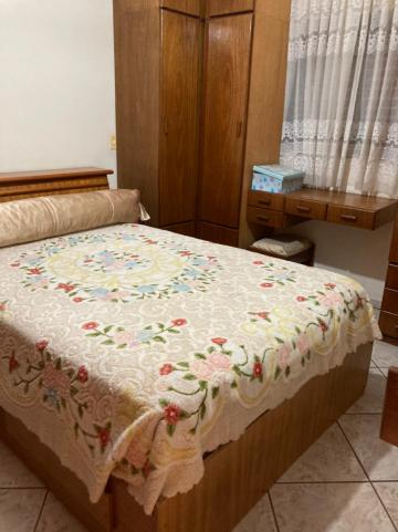 Comprar Casa / Padr&atilde;o em Guapia&ccedil;u R$ 800.000,00 - Foto 3