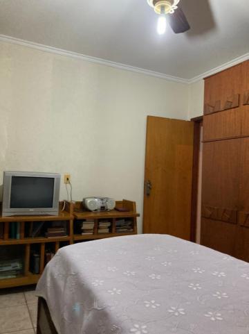 Comprar Casa / Padr&atilde;o em Guapia&ccedil;u R$ 800.000,00 - Foto 8