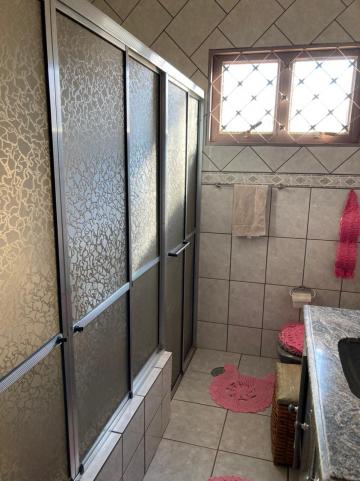 Comprar Casa / Padr&atilde;o em Guapia&ccedil;u R$ 800.000,00 - Foto 11