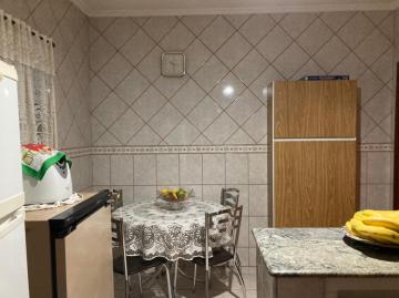 Comprar Casa / Padr&atilde;o em Guapia&ccedil;u R$ 800.000,00 - Foto 18
