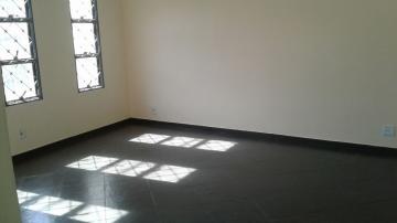 Alugar Casa / Padr&atilde;o em S&atilde;o Jos&eacute; do Rio Preto R$ 1.300,00 - Foto 2