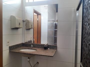 Alugar Comercial / Sal&atilde;o em S&atilde;o Jos&eacute; do Rio Preto R$ 4.500,00 - Foto 9