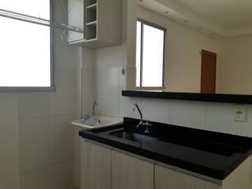 Alugar Apartamento / Padr&atilde;o em S&atilde;o Jos&eacute; do Rio Preto R$ 850,00 - Foto 6