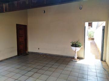Alugar Casa / Padr&atilde;o em S&atilde;o Jos&eacute; do Rio Preto R$ 1.700,00 - Foto 3
