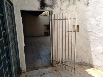 Alugar Casa / Padr&atilde;o em S&atilde;o Jos&eacute; do Rio Preto R$ 1.700,00 - Foto 5