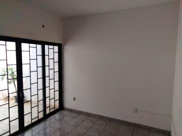Alugar Casa / Padr&atilde;o em S&atilde;o Jos&eacute; do Rio Preto R$ 1.700,00 - Foto 6