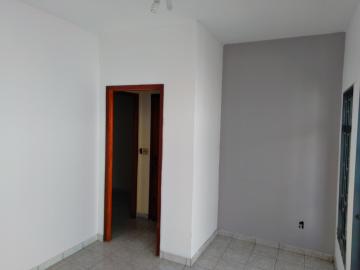 Alugar Casa / Padr&atilde;o em S&atilde;o Jos&eacute; do Rio Preto R$ 1.700,00 - Foto 8