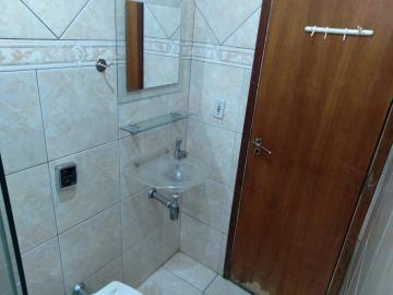 Alugar Casa / Padr&atilde;o em S&atilde;o Jos&eacute; do Rio Preto R$ 1.700,00 - Foto 14