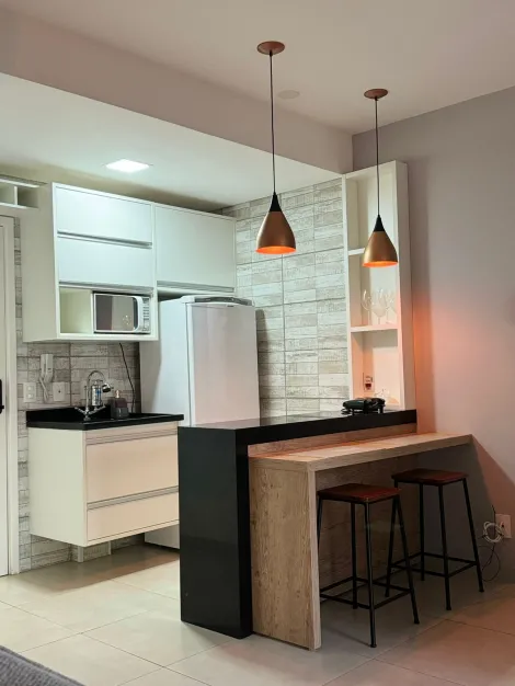 Alugar Apartamento / Studio em S&atilde;o Jos&eacute; do Rio Preto R$ 2.100,00 - Foto 2